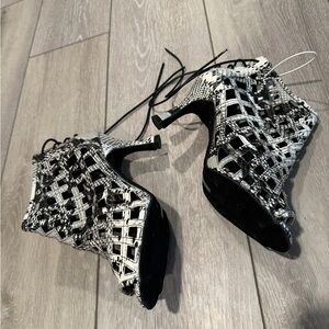 Elegant Black and White Women's Heeled Booties